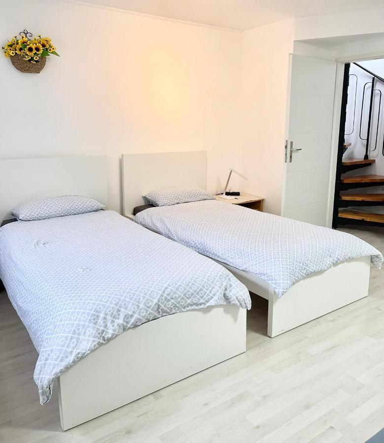 Duesseldorf Messe, 2-Bedroom Duplex Apartment With Terrace And Garden Zewnętrze zdjęcie
